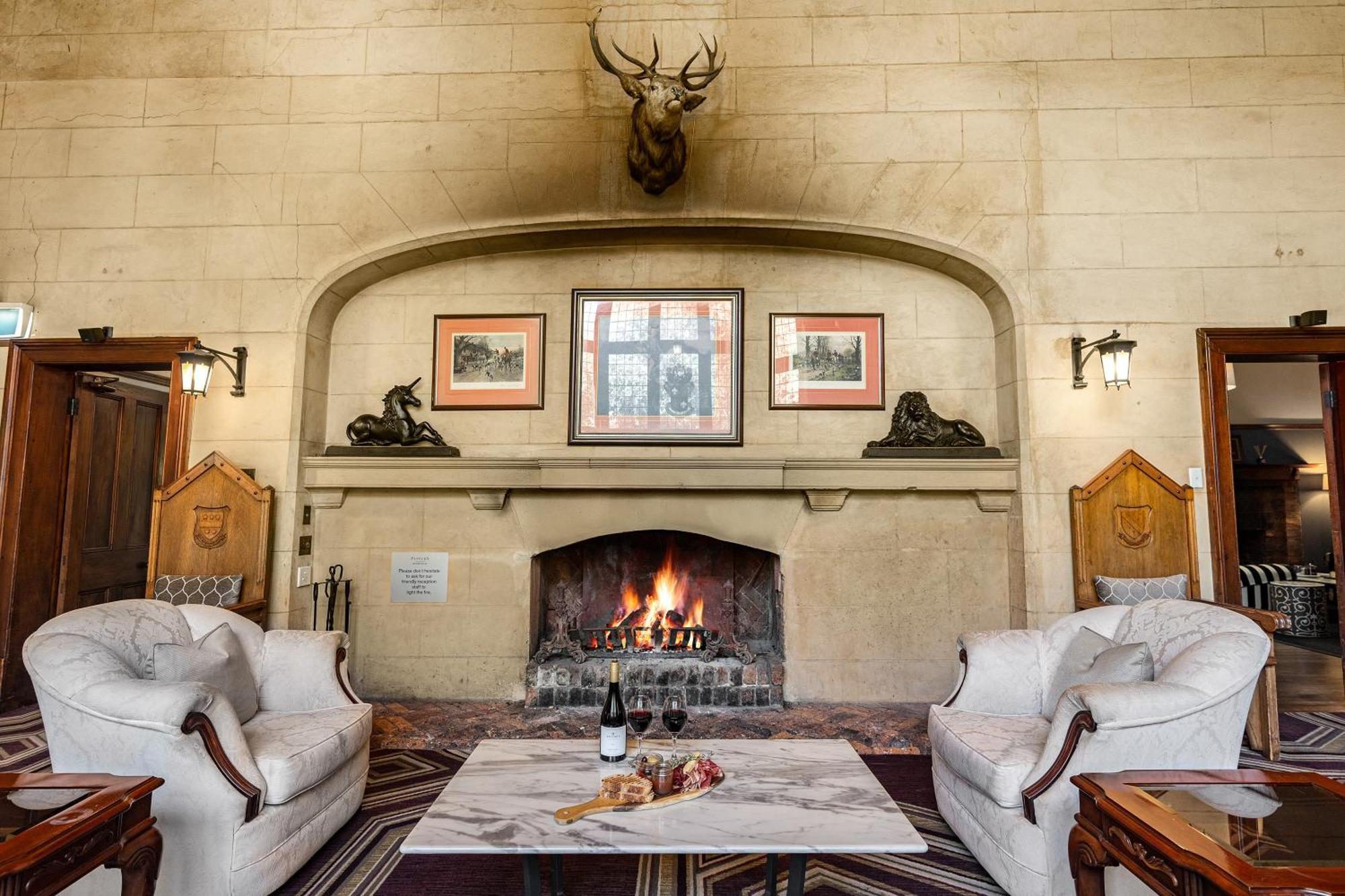 Peppers Manor House Hotel Sutton Forest Екстериор снимка