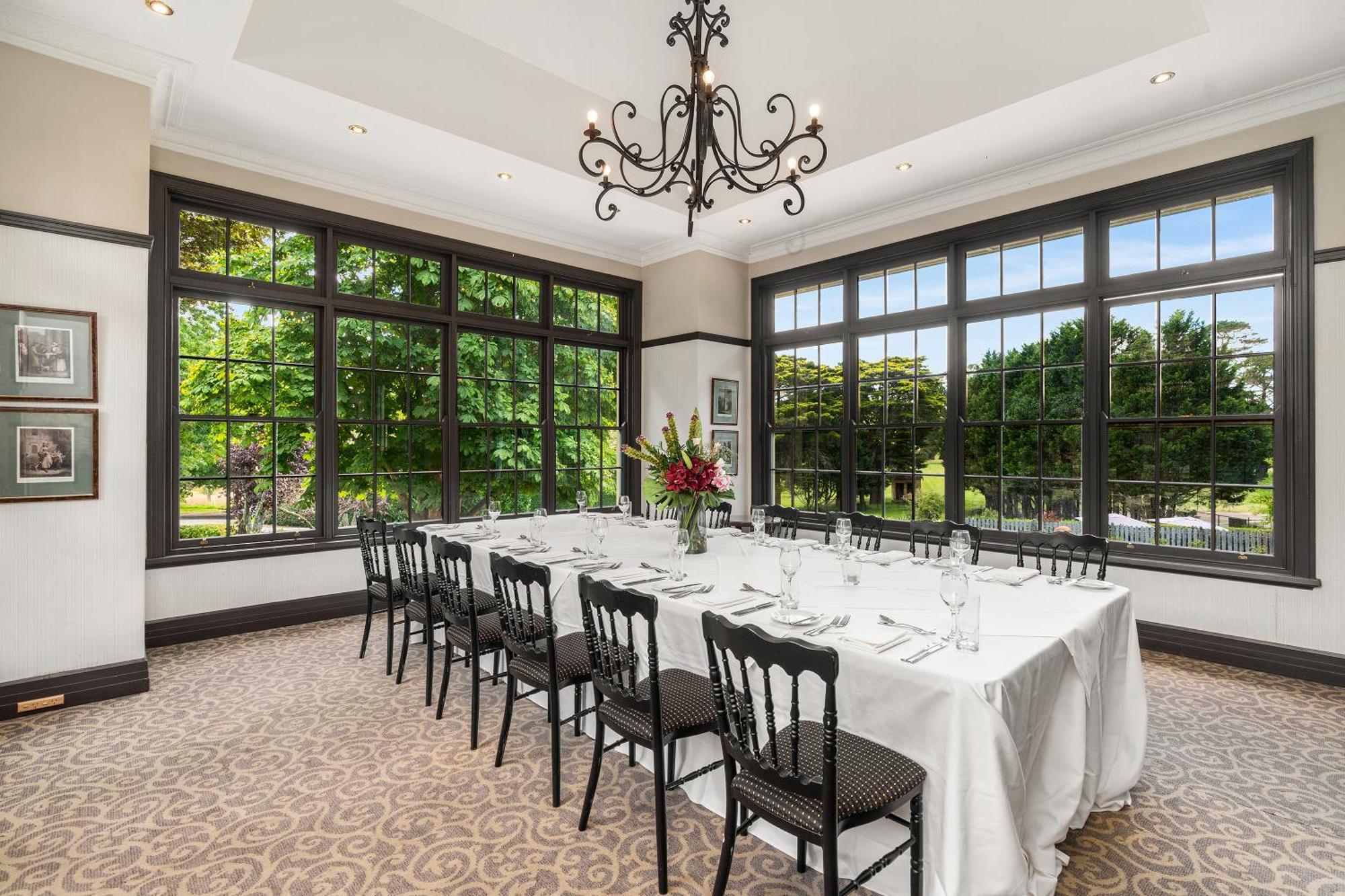 Peppers Manor House Hotel Sutton Forest Екстериор снимка