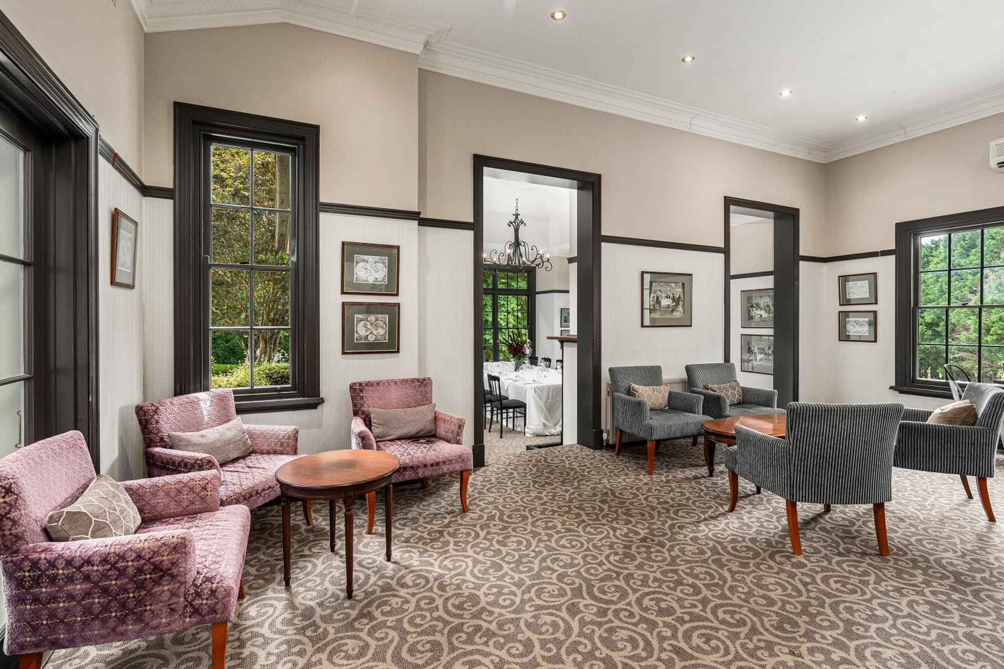 Peppers Manor House Hotel Sutton Forest Екстериор снимка