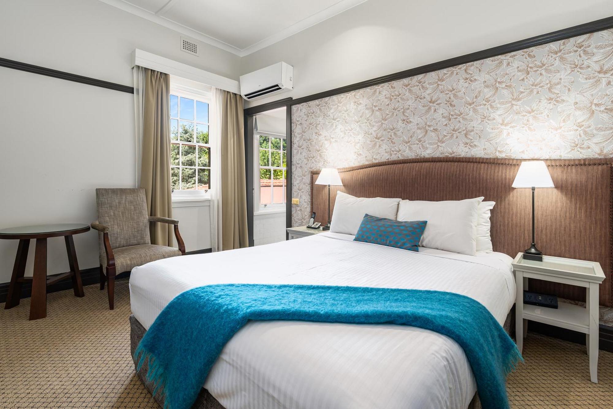 Peppers Manor House Hotel Sutton Forest Екстериор снимка