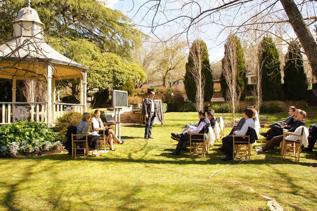 Peppers Manor House Hotel Sutton Forest Екстериор снимка
