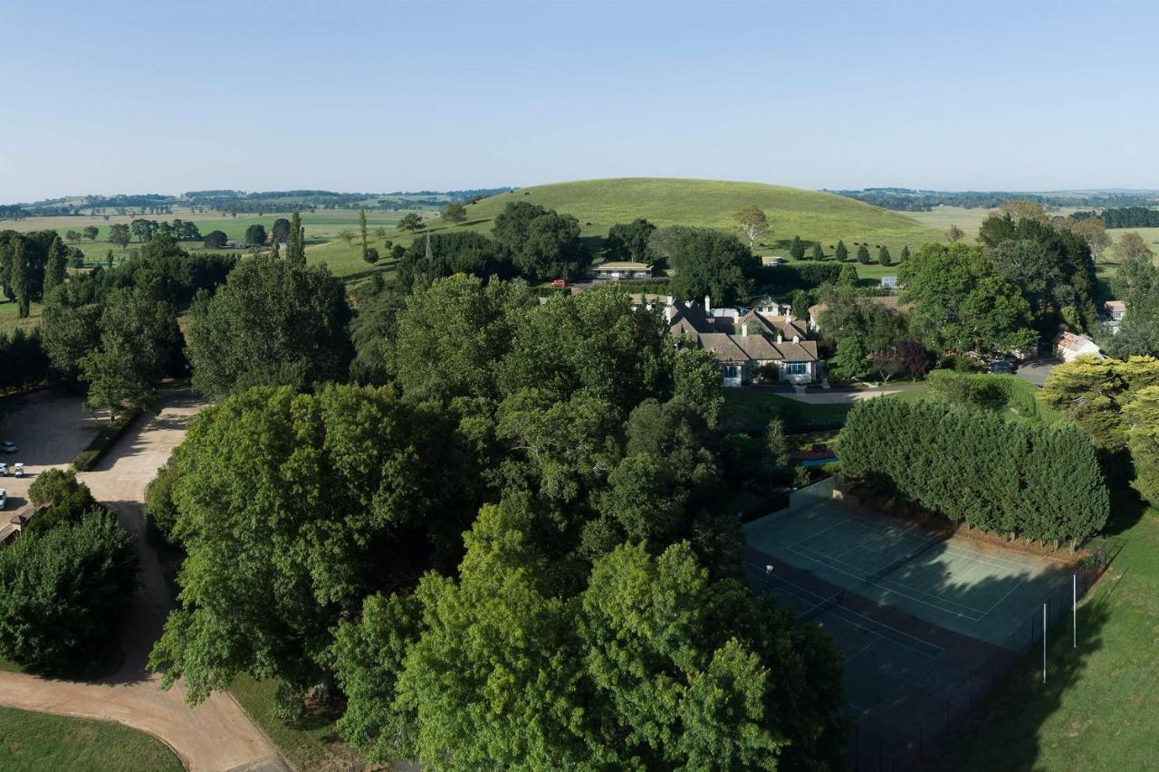 Peppers Manor House Hotel Sutton Forest Екстериор снимка
